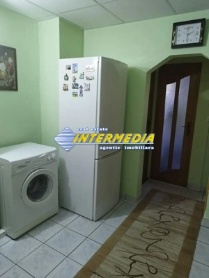 Apartament 2 camere decomandat 54 mp etaj 2 Cetate Stadion - imagine 7