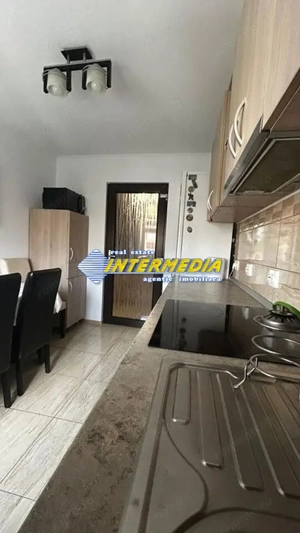 De Vanzare Apartament 2 camere 50 mp utili Cetate- Bulevard mobilat complet 