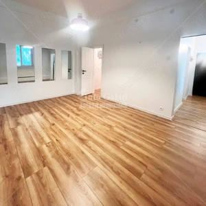 | De Vanzare | Apartament cu 2 camere | Centru, Spicu | Parter | Comision 0% | - imagine 2