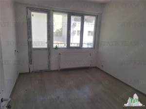 Vila intima cu terasa si teren langa bd. Lacul Tei - imagine 17