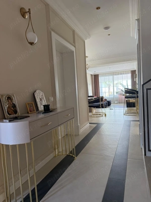 Casa cu personalitate, 6 camere, piscina- Proprietar