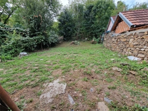 Clocotici Lot de Casa cu amprenta, apa, curent, teren 576 mp. - imagine 4