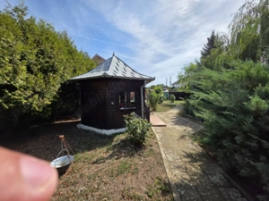 Casa 127 mp + teren 1800 mp, foisor si iaz - Dragasani - imagine 10