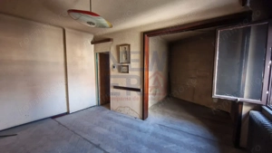 Garsoniera în casă interbelică, de vanzare in zona Unirii