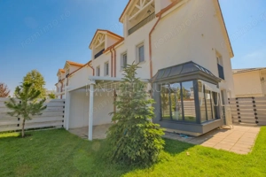 VIla superba in Otopeni - complex rezidential  - imagine 14