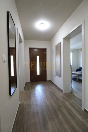 Apartament la casa, 2 camere, 2 bai, centrala proprie. - imagine 3