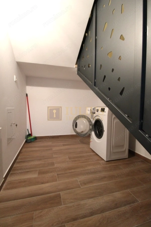 Apartament la casa, 2 camere, 2 bai, centrala proprie. - imagine 9