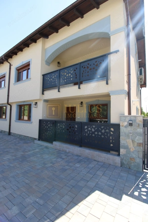 Apartament la casa, 2 camere, 2 bai, centrala proprie. - imagine 15