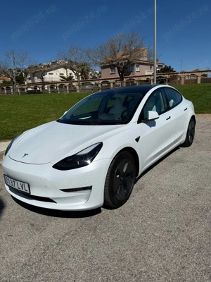 Tesla Model 3 Long Range - bateria mare, 492 cp, interior alb