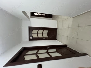 Închiriere apartament decomandat, 4 camere, 2 băi, balcon  100 mp   cartier Frumoasa, Iași