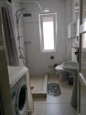 Vanzare apartament de doua camere zona Lujerului - imagine 5