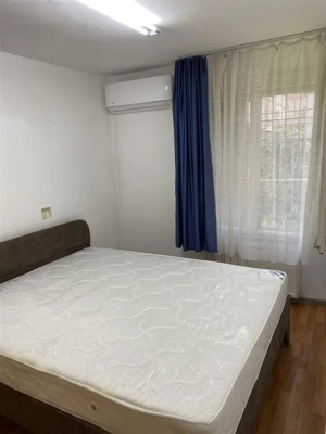 Vanzare apartament de doua camere  zona Pacii - imagine 2