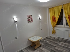 Închiriez apartament complet renovat 3 camere zona parcului central 67m  (Prima închiriere) - imagine 10