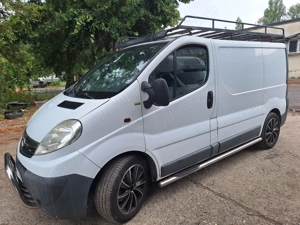 Opel Vivaro 2008 A.C. - imagine 2