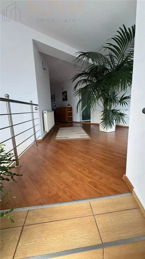 Vila deosebita, 425 mp utili, teren 645 mp   Cartier Unirea, Bistrita - imagine 11