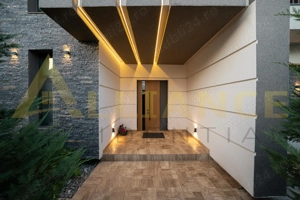 Vila de lux piscina mobilata