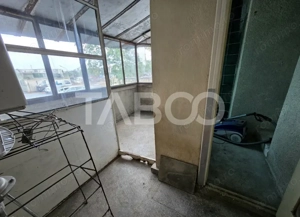 Apartament decomandat 4 camere 4 balcoane 2 bai etaj 1 Central Sibiu - imagine 20