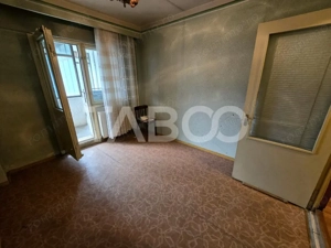Apartament decomandat 4 camere 4 balcoane 2 bai etaj 1 Central Sibiu - imagine 11