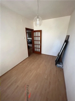 Apartament 3 camere,etaj 6(lift nou),ultracentral- Piata Unirii - imagine 9 Apartament 3 camere,etaj 6(lift nou),ultracentral- Piata Unirii - imagine 9