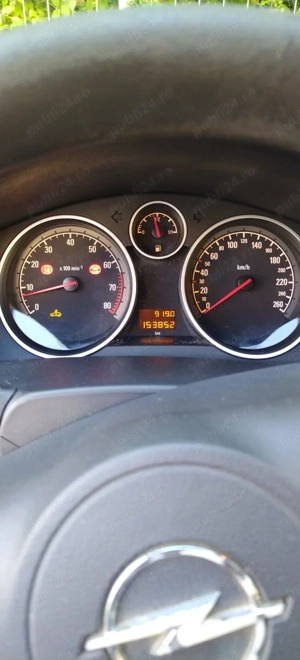 Vând Opel Astra Caravan 2006 1.6 benzină  - imagine 2