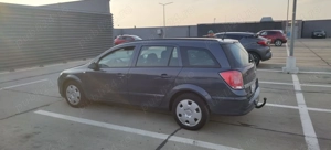 Vând Opel Astra Caravan 2006 1.6 benzină