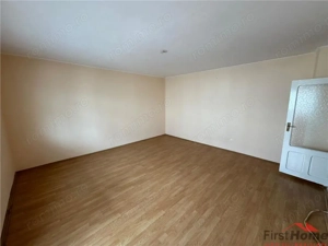 Apartament 3 camere, etaj 1 , 80mp in Campineanca - imagine 6