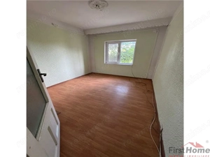 Apartament 3 camere, etaj 1 , 80mp in Campineanca - imagine 11