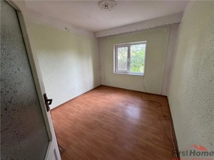 Apartament 3 camere, etaj 1 , 80mp in Campineanca - imagine 10