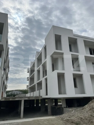 Apartament 2 camere-bloc nou, etaj 1, aproape de Kaufland- parcare subterana - imagine 2