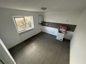 Glina stadion casa parter 4 camere - imagine 10 Glina stadion casa parter 4 camere - imagine 10