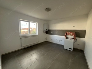 Glina stadion casa parter 4 camere - imagine 6 Glina stadion casa parter 4 camere - imagine 6