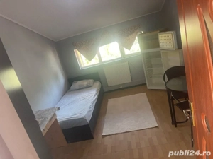 camera de inchriat zona kaufland   - imagine 2