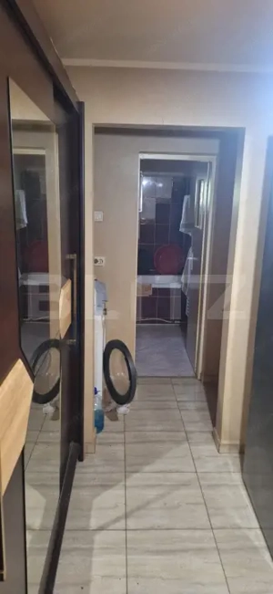 Apartament cu 2 camere, etaj intermediar, Obcini - imagine 6 Apartament cu 2 camere, etaj intermediar, Obcini - imagine 6