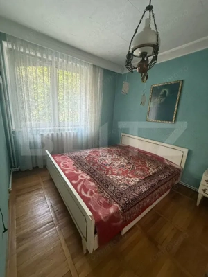 Apartament cu 3 camere, etaj intermediar, zona Centrala