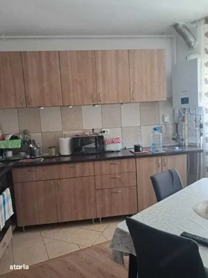 Apartament cu 2 camere parter la cateva minute de statia de autobuz benzinaria Eso - imagine 4