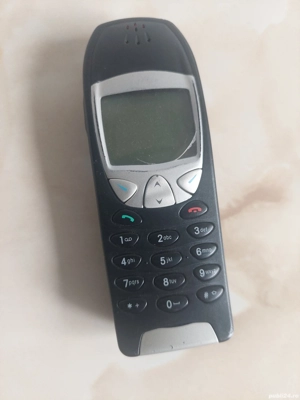 Vând Nokia 6210 + baterie (fără încărcător) [poze reale]