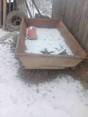 Vând remorca tractor mic