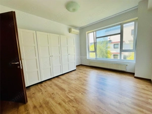 Laguna Residence, apartament 3 camere cu vedere la lacul Tei,  garaj si boxa - imagine 4