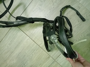 Vând capastru, lonja, frâu+dârlogi cai, curea elastica pt cai, benzi protectie cai -noi cu eticheta  - imagine 4