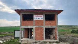 Casă de vânzare  în chinteni 