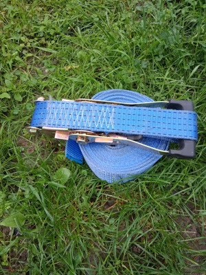 Vând centuri/chingi cu clichet pentru ancorare marfa noi 