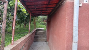 Casa de vanzare (parter + etaj) - imagine 2