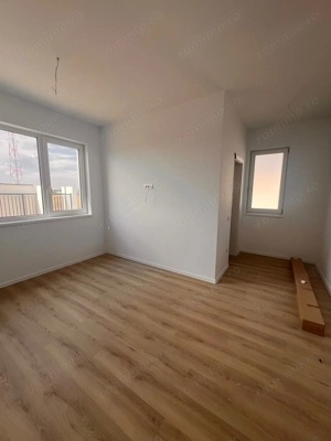 Comision 0%. Duplex pe parter.  Panouri solare.  328 mp teren.  La cheie. - imagine 11 Comision 0%. Duplex pe parter.  Panouri solare.  328 mp teren.  La cheie. - imagine 11