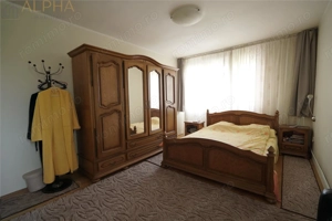 Vila eleganta cu piscina, teren generos si finisaje de calitate - imagine 10