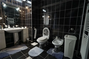 Vila eleganta cu piscina, teren generos si finisaje de calitate - imagine 15