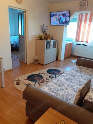 Apartament cu 2 camere posibilitate de centrala Sagului Piata Doina