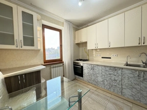 Apartament 2 camere de vanzare zona 1 Decembrie - imagine 3