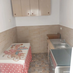 închirieze casa 3 camere zona Delfinariu - imagine 3 închirieze casa 3 camere zona Delfinariu - imagine 3