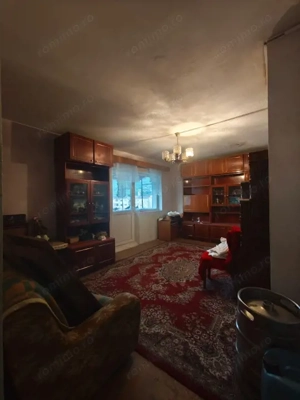 Apartament 2 camere, decomandat, spațios, zonă liniștită, terasă mare și balcon - imagine 4 Apartament 2 camere, decomandat, spațios, zonă liniștită, terasă mare și balcon - imagine 4