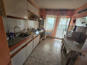 Apartament Cu Trei Camere in Fagaras Pozitie Unica - imagine 7
